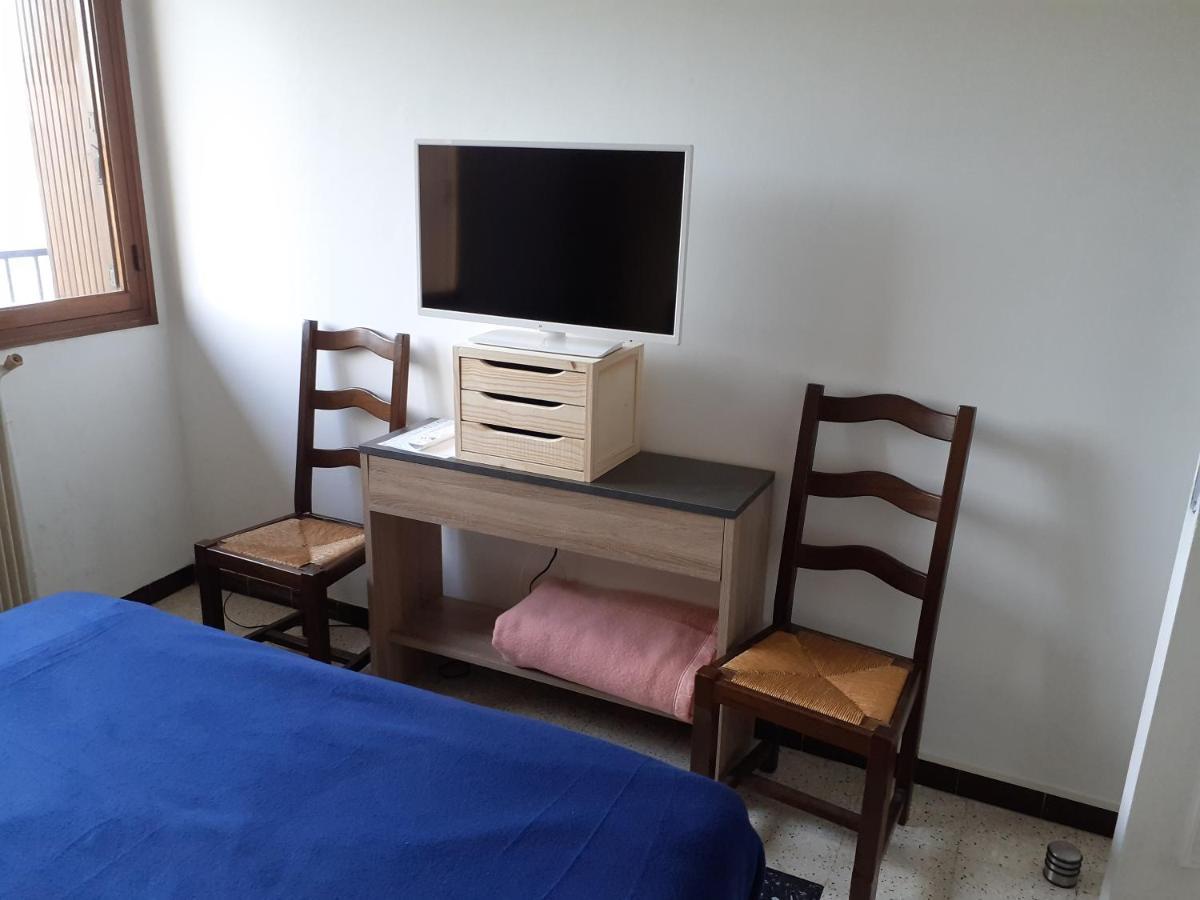 Chambre B2 Dans Un Appartement En Colocation Marsilya Dış mekan fotoğraf