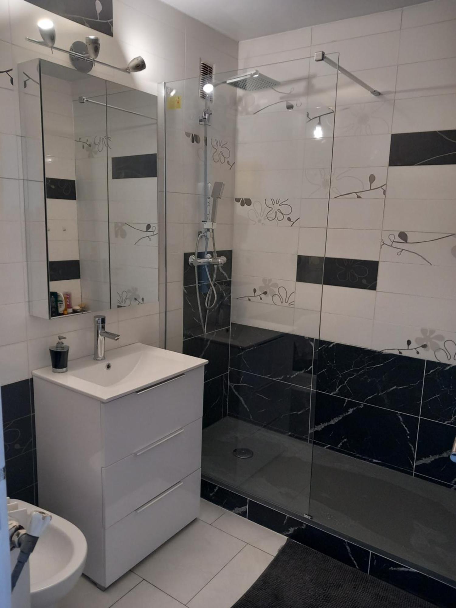 Chambre B2 Dans Un Appartement En Colocation Marsilya Dış mekan fotoğraf